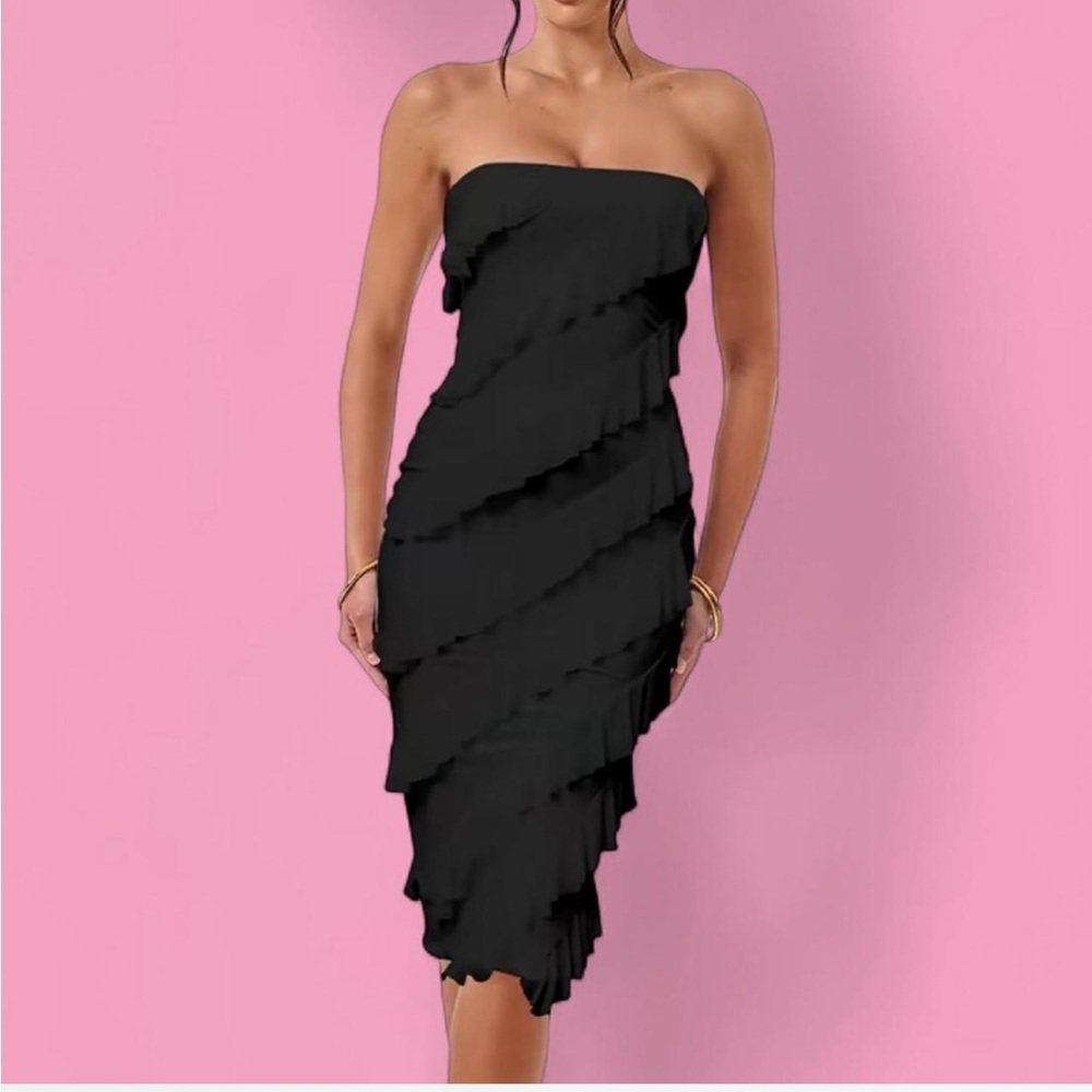 Elegant Black Strapless Dress